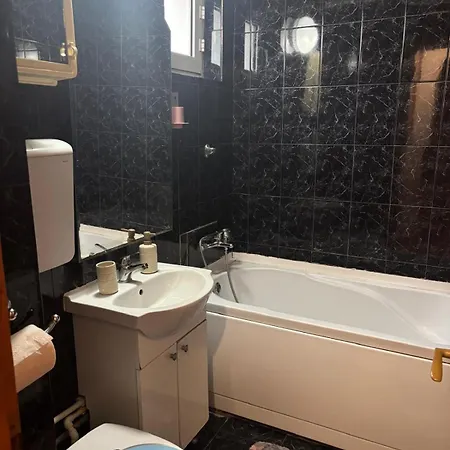 Ap 3 Decomandate In Apropiere De Plaja Perla, Constanta Bucharest