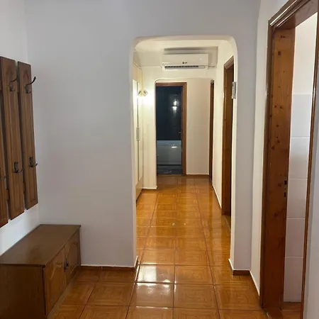 Ap 3 Decomandate In Apropiere De Plaja Perla, Constanta * Bucarest