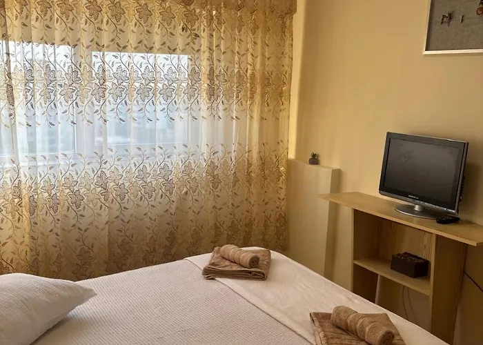 Ap 3 Decomandate In Apropiere De Plaja Perla, Constanta *